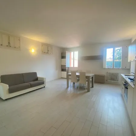 Monolocale In Centro Aa911 Carpi